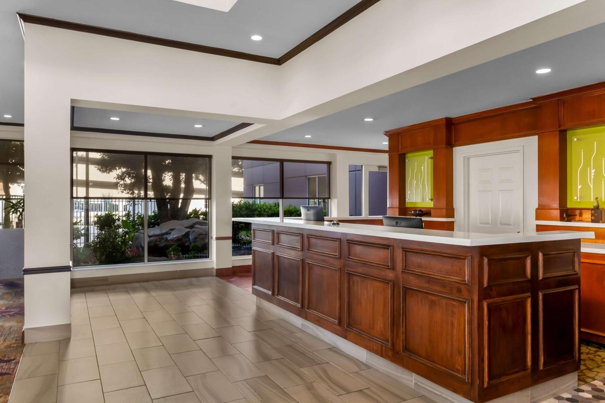 Acp Hotel Houston Westchase, Mod Collection By Sonesta Екстериор снимка